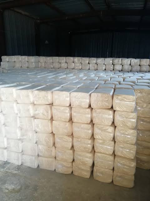 Premium Pine Wood Shavings For Animal Bedding & Sawdust in large 20kg bags dust removed.